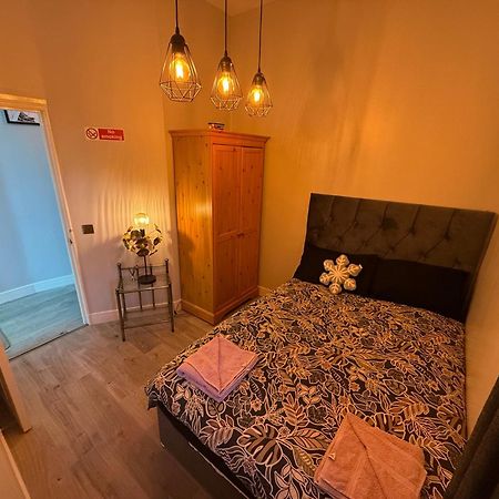 Victoria'S Dream Appartement Aberdeen Buitenkant foto